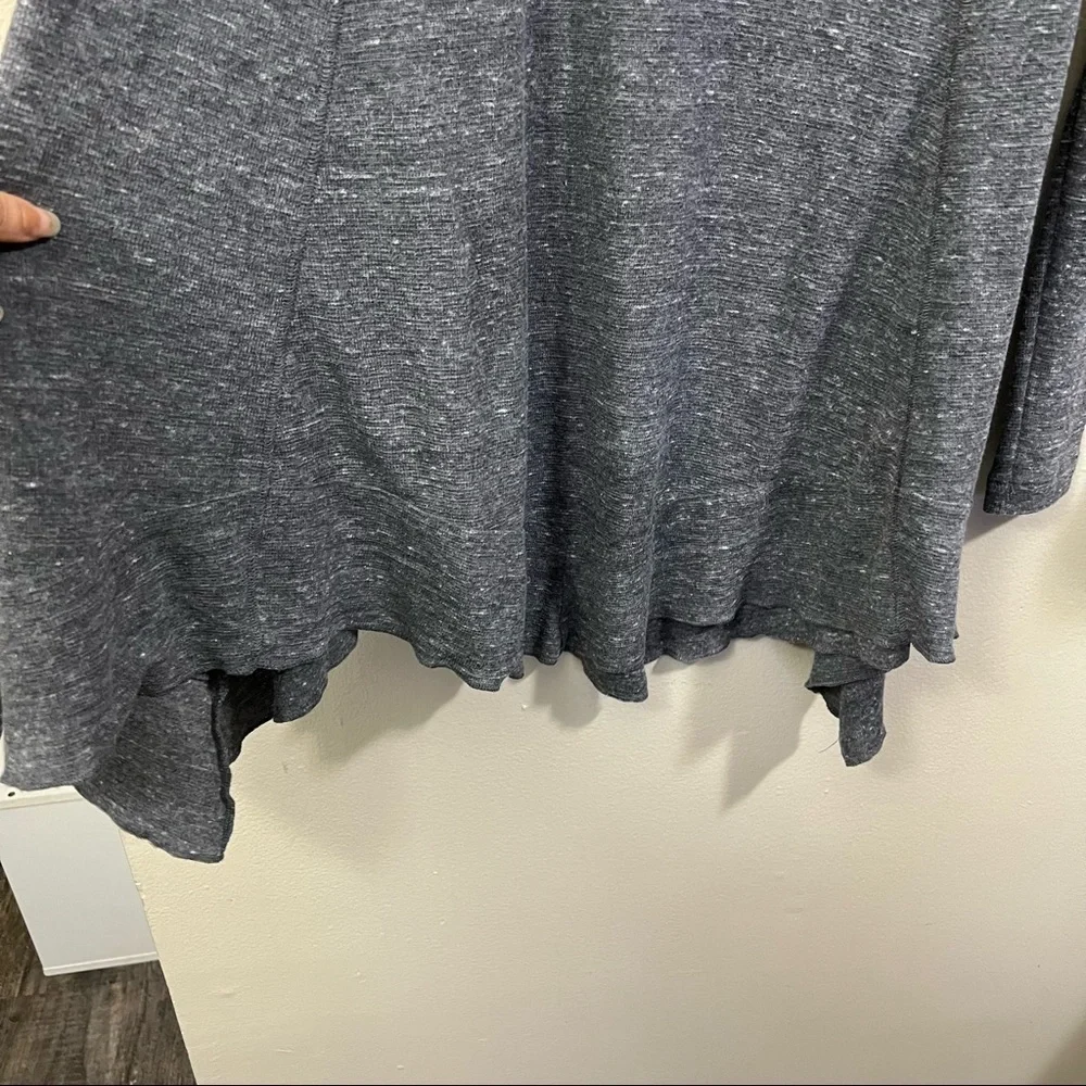 Free people deep neckline longline tunic long sleeve shirt Gray Size XS